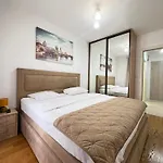 White Homes 7-central Point Apartament Podgorica
