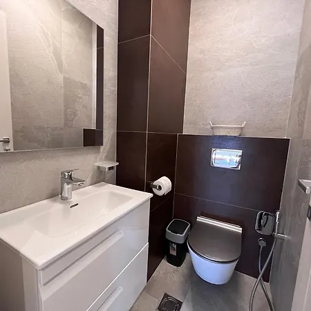 White Homes 7-central Point * Podgorica