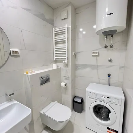 Апартаменты White Homes 7-central Point