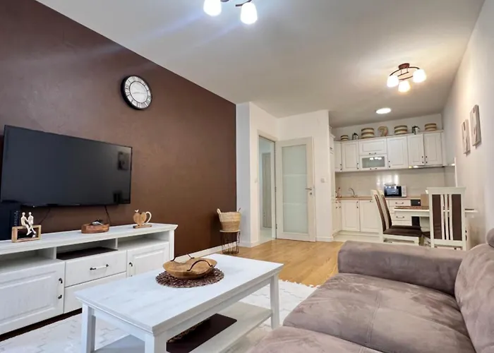 White Homes 7-central Point * Podgorica